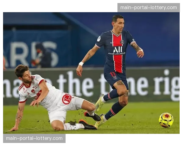 布雷斯特后卫打入乌龙球，本赛季法甲乌龙球总数达15个